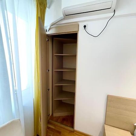 Boutique Apartment In The Bucharest City Center Buitenkant foto