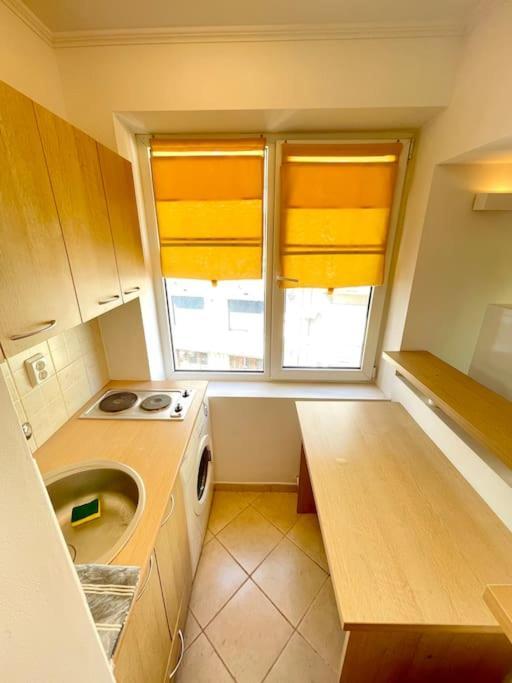 Boutique Apartment In The Bucharest City Center Buitenkant foto